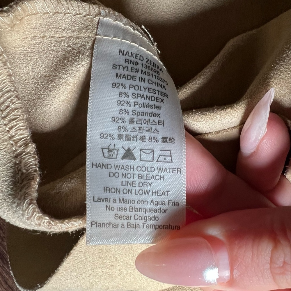 Naked Zebra Cream Suede Ruffle Mini Skirt Size Small - Picture 8 of 9